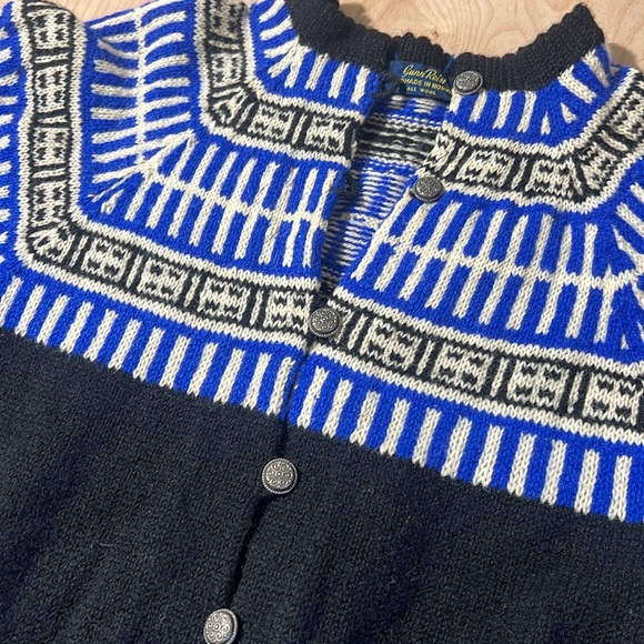 Vintage handmade Norwegian sweater all wool - Picture 3 of 5